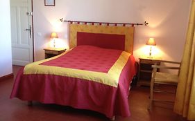 Mas La Cigaliere Bed And Breakfast