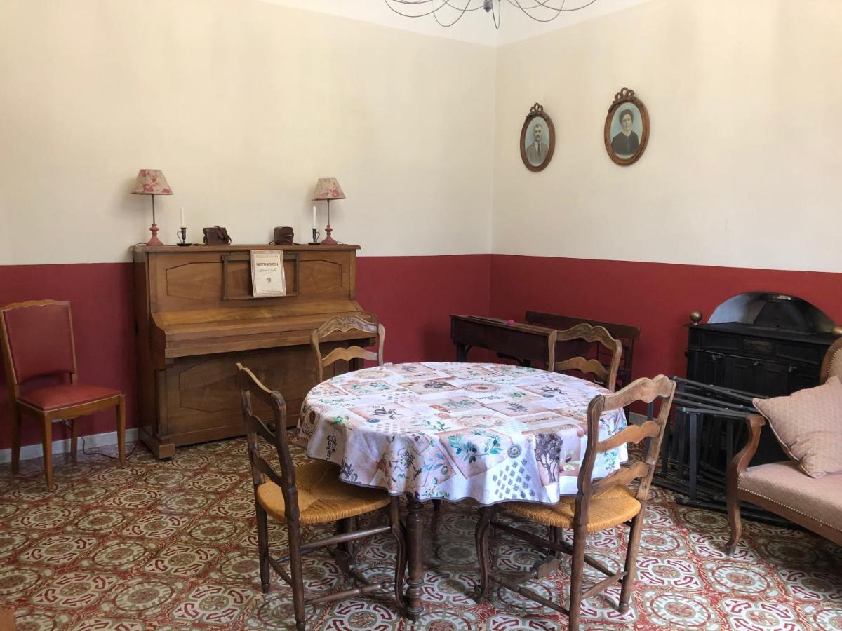 Mas La Cigaliere Bed and Breakfast Venasque Buitenkant foto